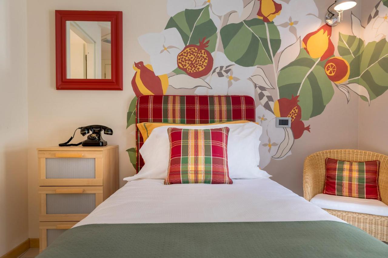 Bijou Hotel Saint-Vincent Quarto foto